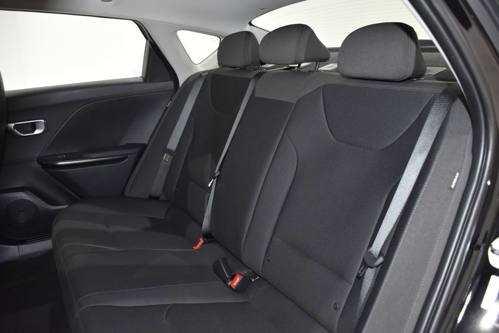 New 2026 Kia K4 LXS image 25