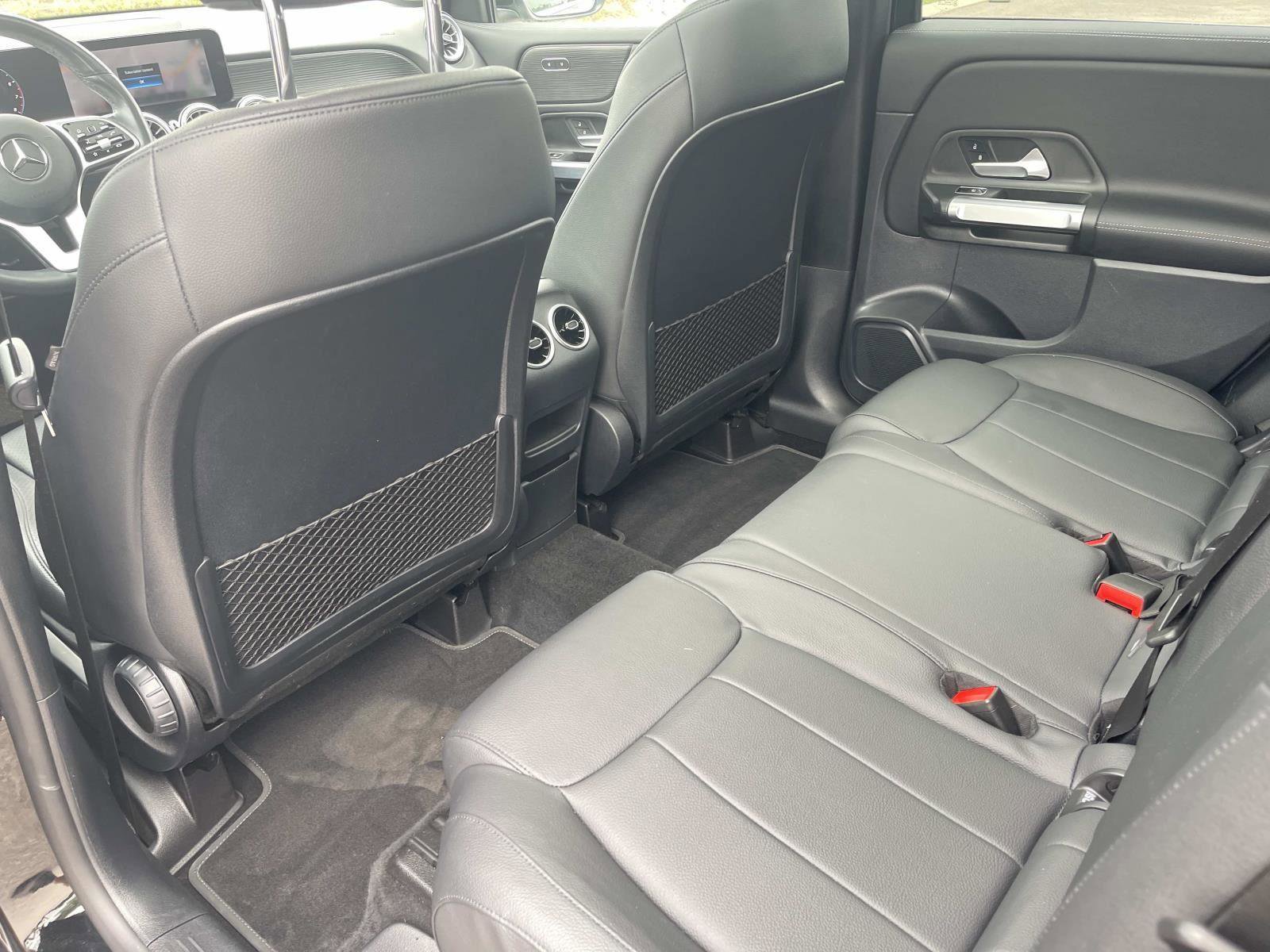 Certified 2022 Mercedes-Benz GLB 250 image 18