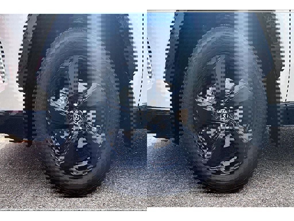 Used 2020 Toyota RAV4 XSE image 9