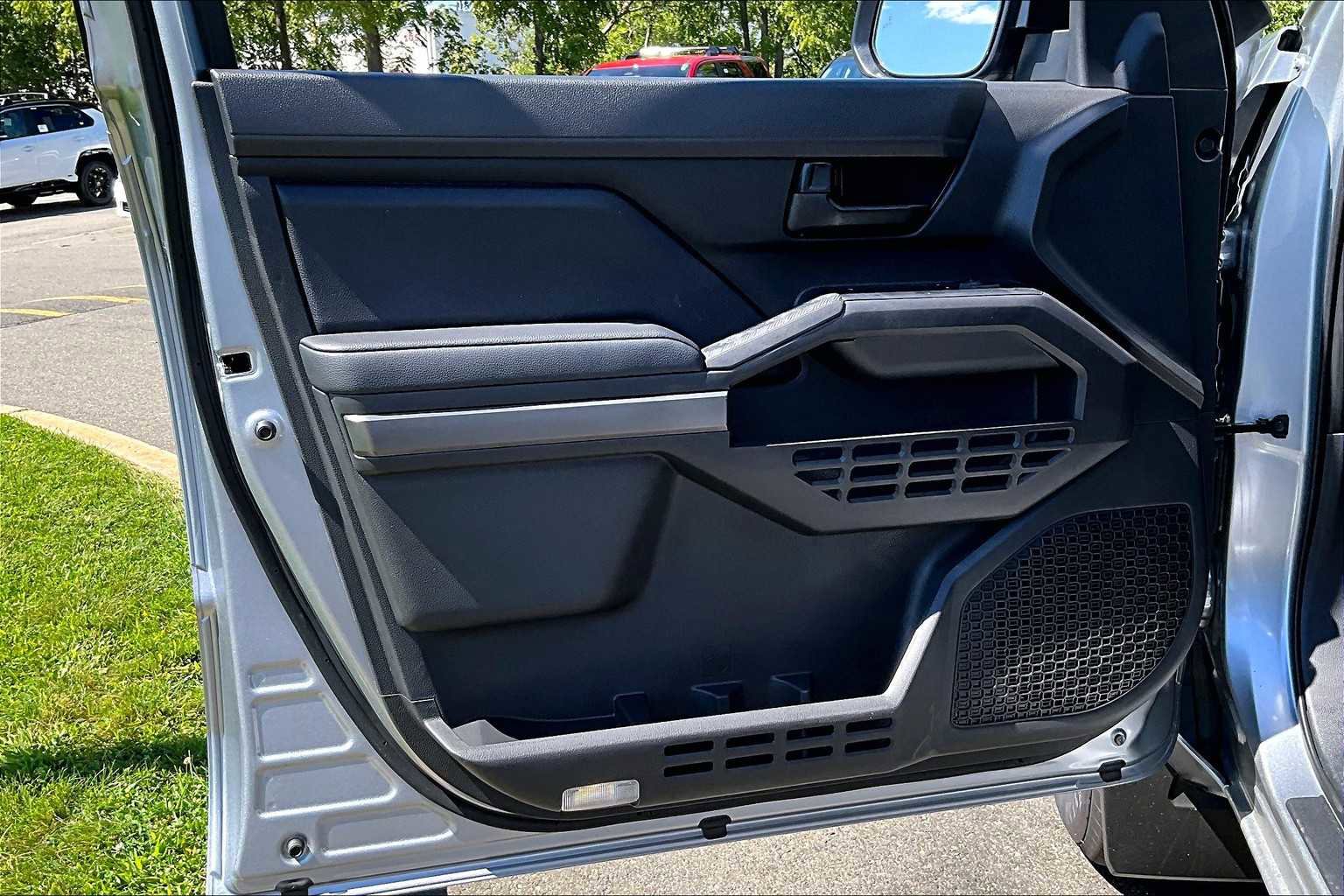 New 2025 Toyota Tacoma SR5 image 10