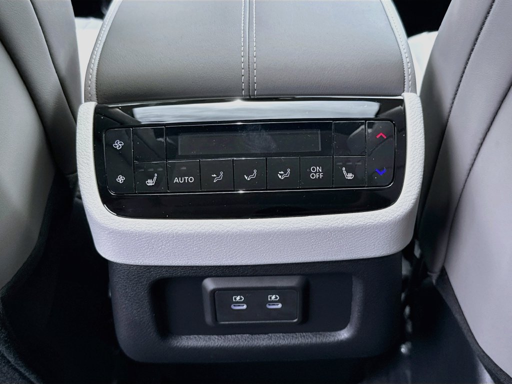 New 2027 INFINITI QX60 Luxe w/ Cargo Package FWD image 27