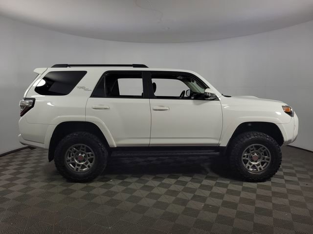 Used 2021 Toyota 4Runner TRD Off-Road Premium AWD/4WD image 10