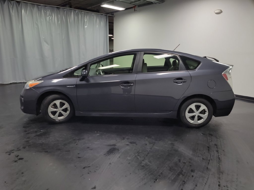 Used 2013 Toyota Prius Two FWD image 5