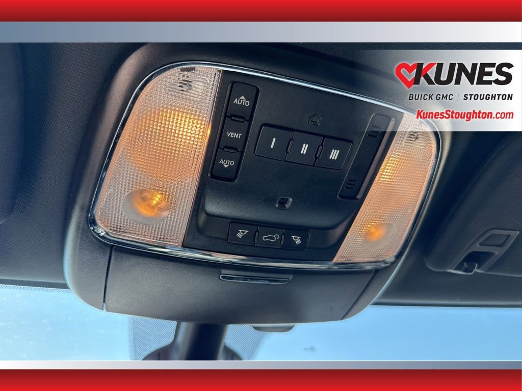 Used 2019 Dodge Durango GT AWD/4WD image 32