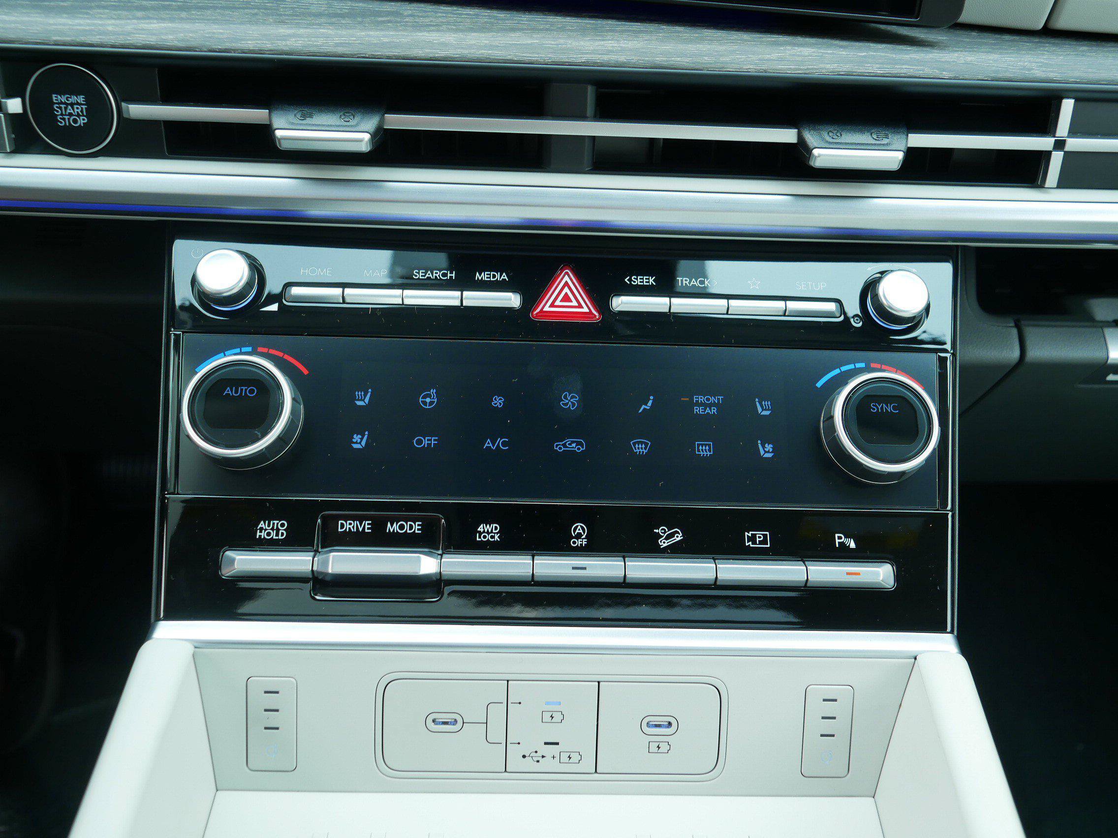 New 2026 Hyundai Santa Fe Limited AWD/4WD image 9
