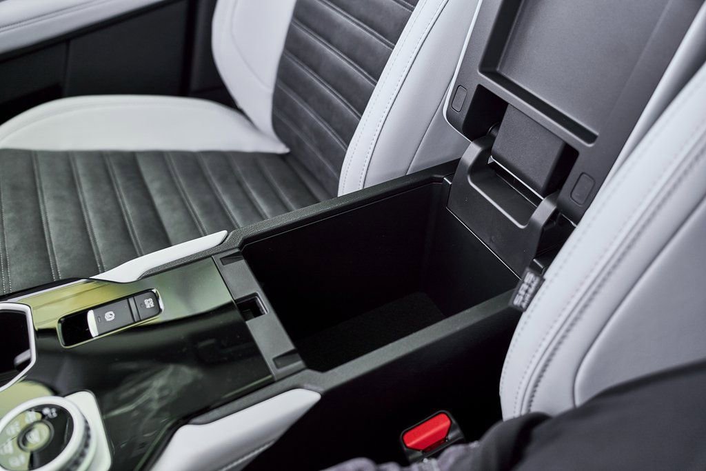 New 2026 Mitsubishi Outlander SE FWD image 49