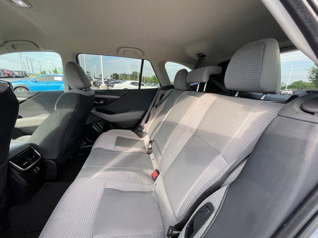 Used 2024 Subaru Outback Premium AWD/4WD image 26