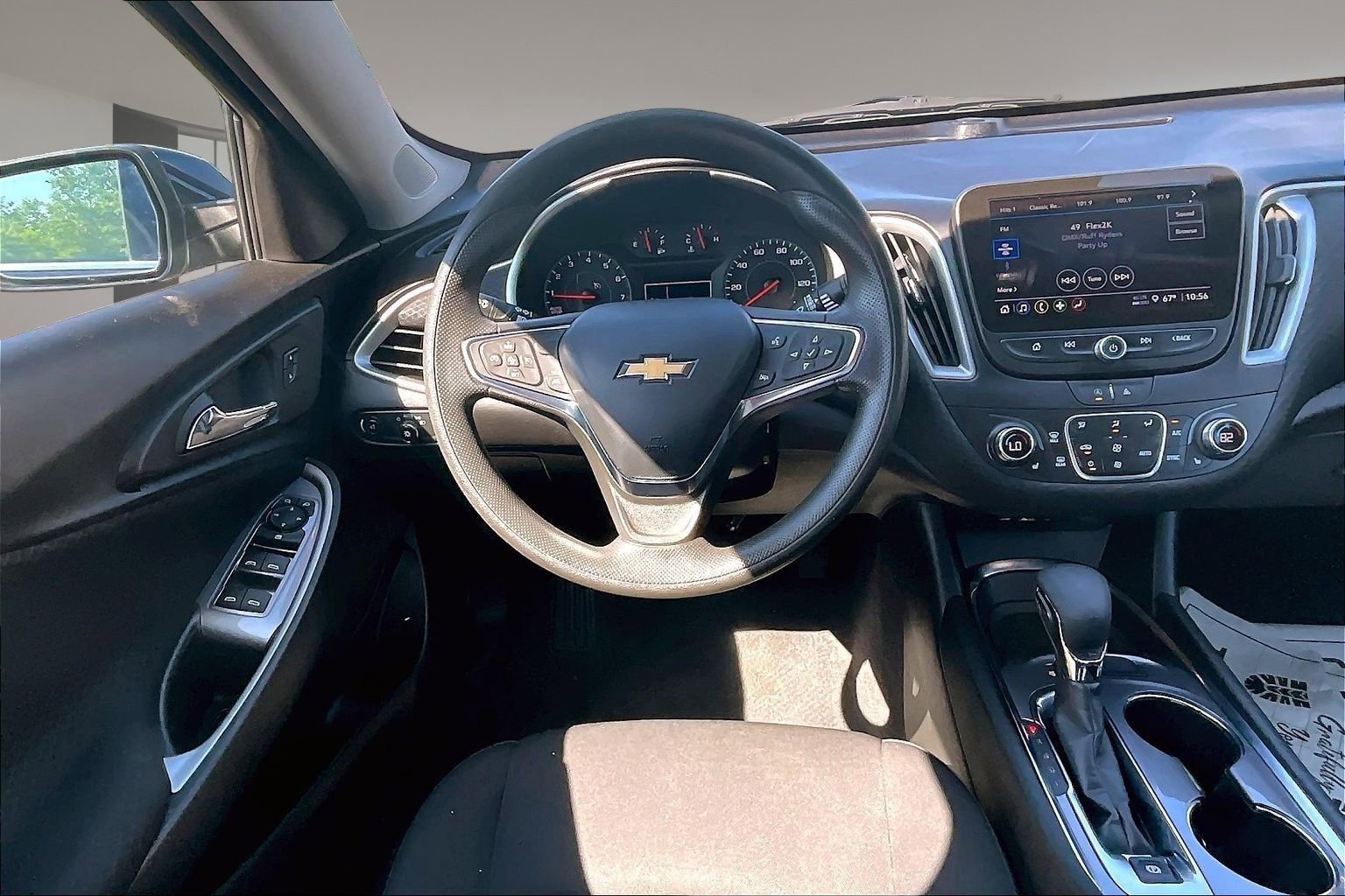 Used 2023 Chevrolet Malibu LT FWD image 8