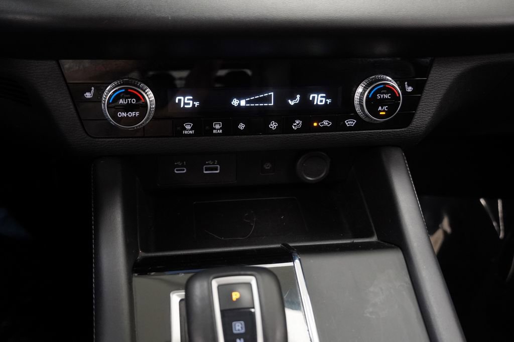 Used 2024 Mitsubishi Outlander SE image 34