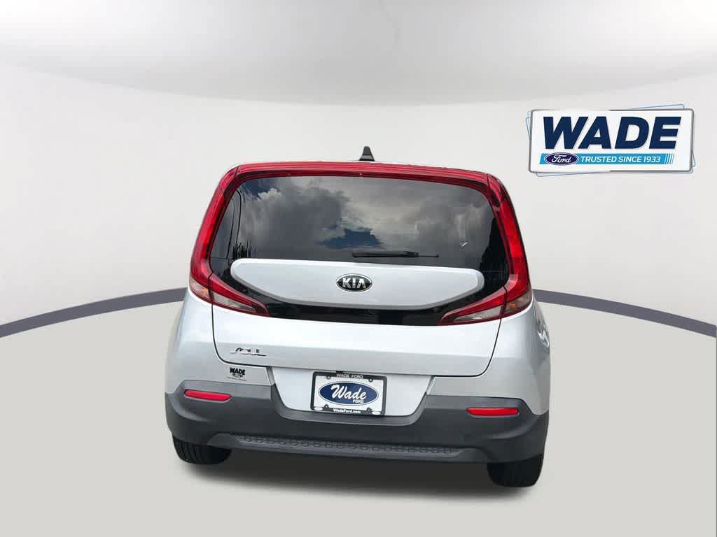 Used 2021 Kia Soul LX FWD image 6