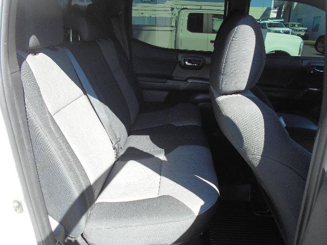 Used 2023 Toyota Tacoma TRD Off-Road AWD/4WD image 10