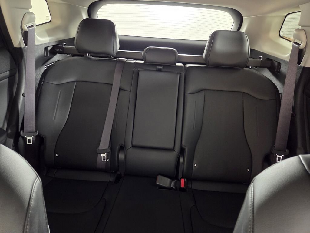 Used 2026 Kia Sportage EX w/ EX Panoramic Sunroof Package AWD/4WD image 22