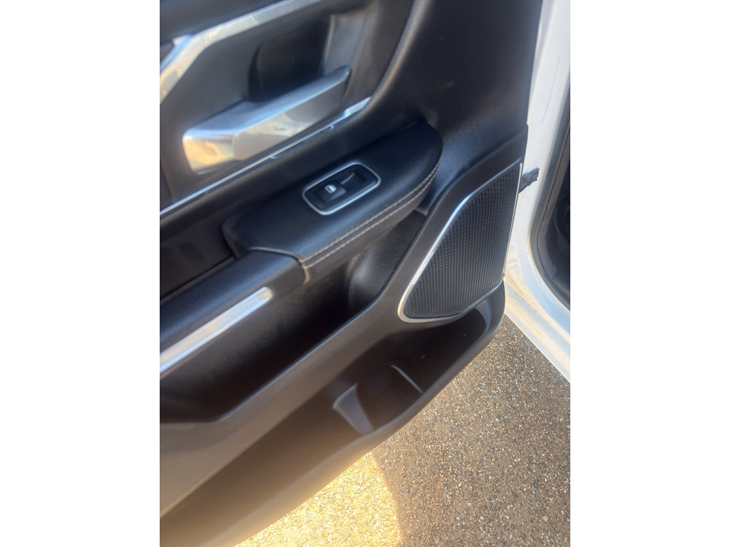 Used 2024 RAM 1500 Laramie RWD image 17