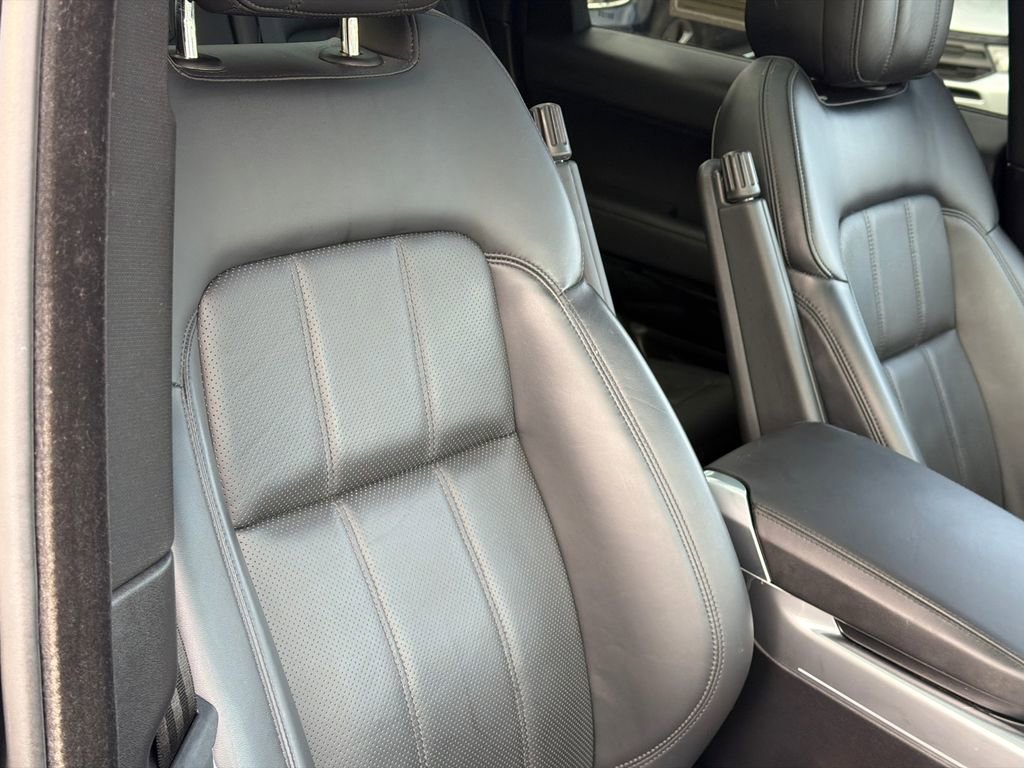 Used 2021 Land Rover Range Rover Sport HSE Dynamic image 12