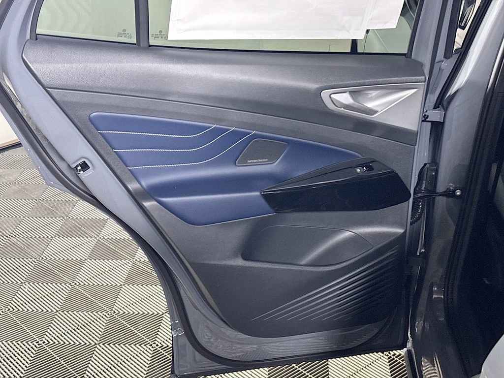 New 2025 Volkswagen ID.4 Pro S Plus image 20