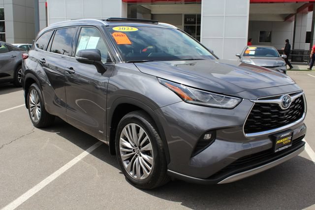 Used 2022 Toyota Highlander Platinum AWD/4WD image 5