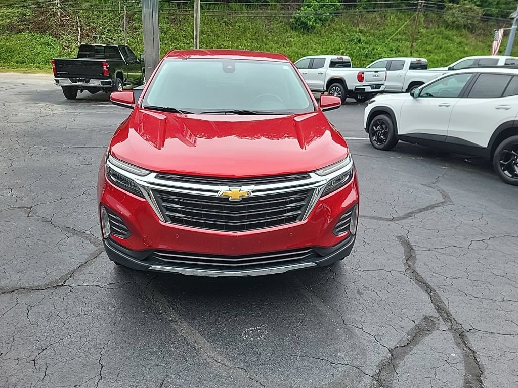 Used 2024 Chevrolet Equinox LT FWD image 3