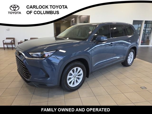 Used 2025 Toyota Grand Highlander FWD image 3