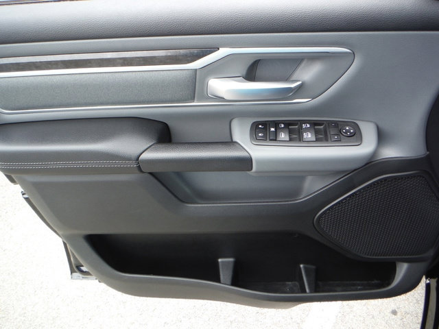 Used 2023 RAM 1500 Big Horn AWD/4WD image 20