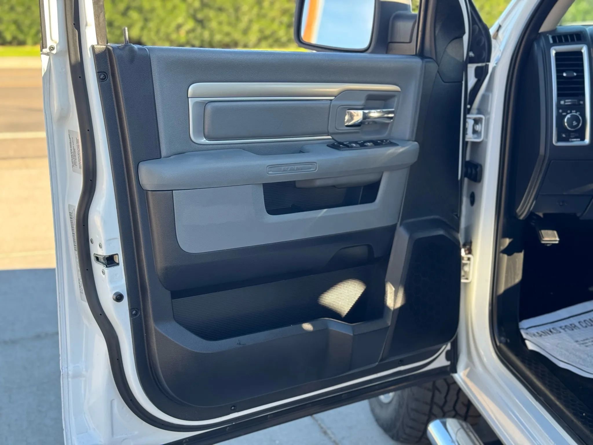 Used 2015 RAM 1500 Lone Star image 10