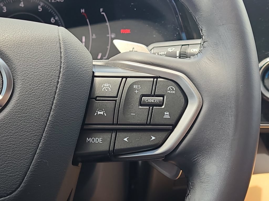 Used 2025 Lexus NX 250 FWD w/ Towing Package (2000 Lbs) image 20