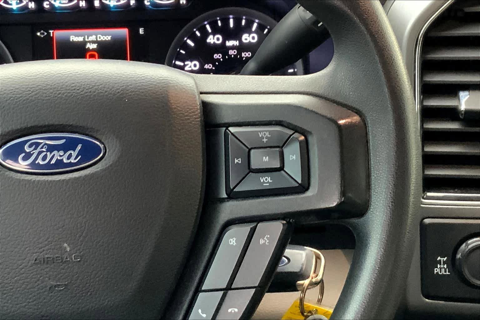 Used 2019 Ford F250 XLT w/ Camper Package AWD/4WD image 25