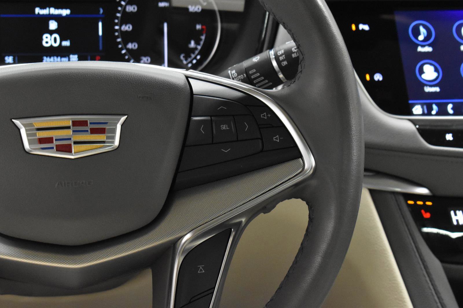 Used 2023 Cadillac XT5 Premium Luxury w/ LPO, Floor Liner Package image 9