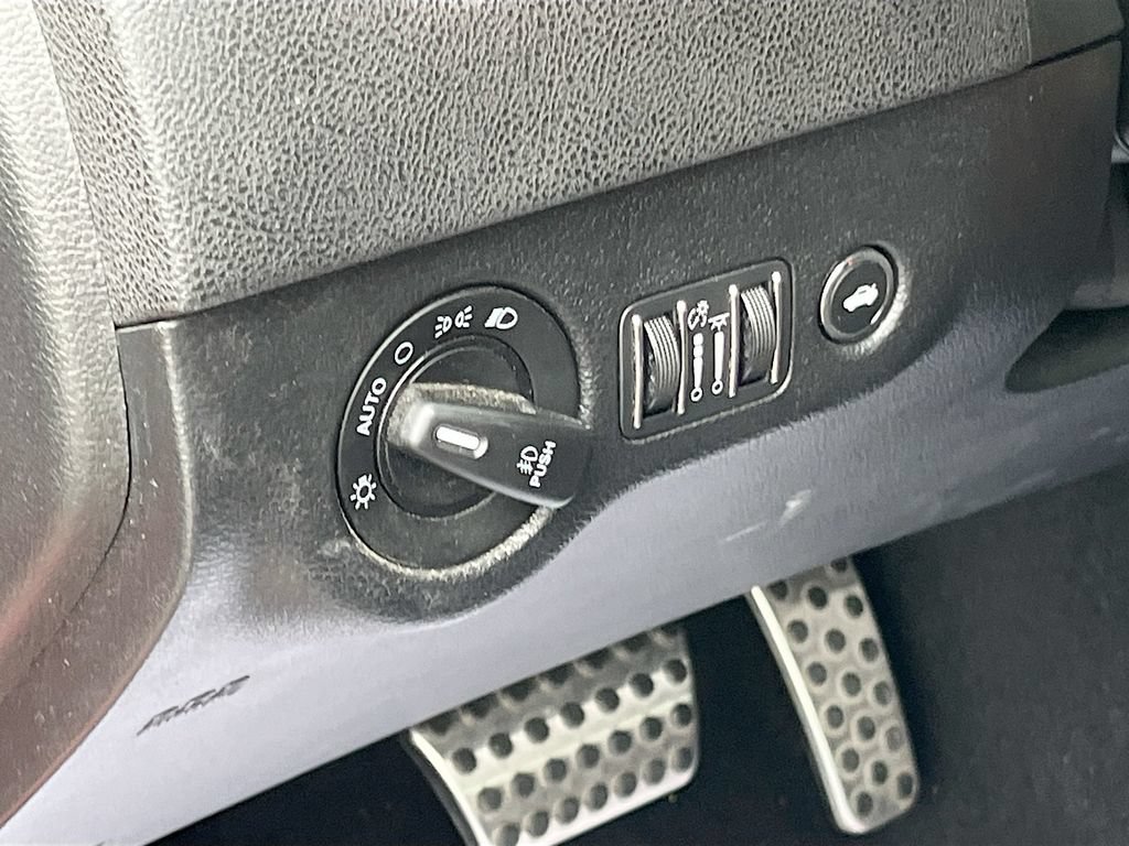 Certified 2022 Dodge Charger GT RWD image 10