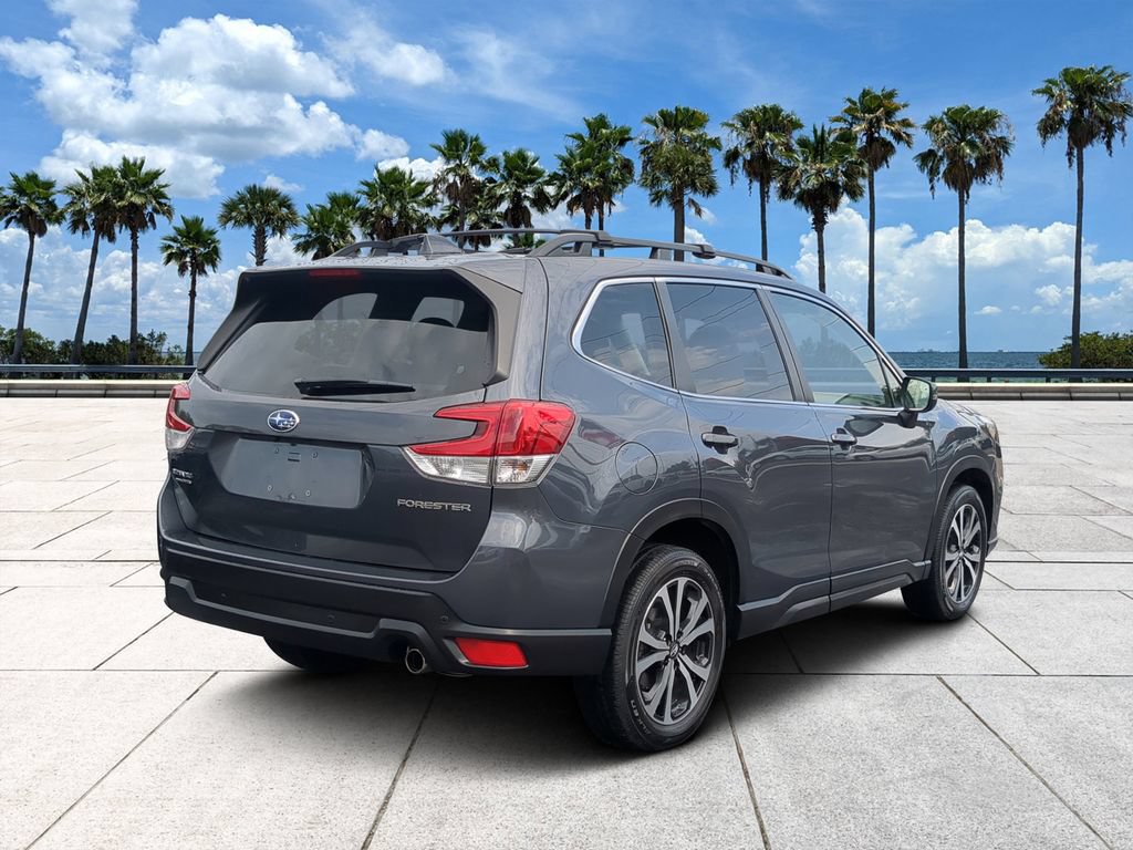 Certified 2023 Subaru Forester Limited AWD/4WD image 4