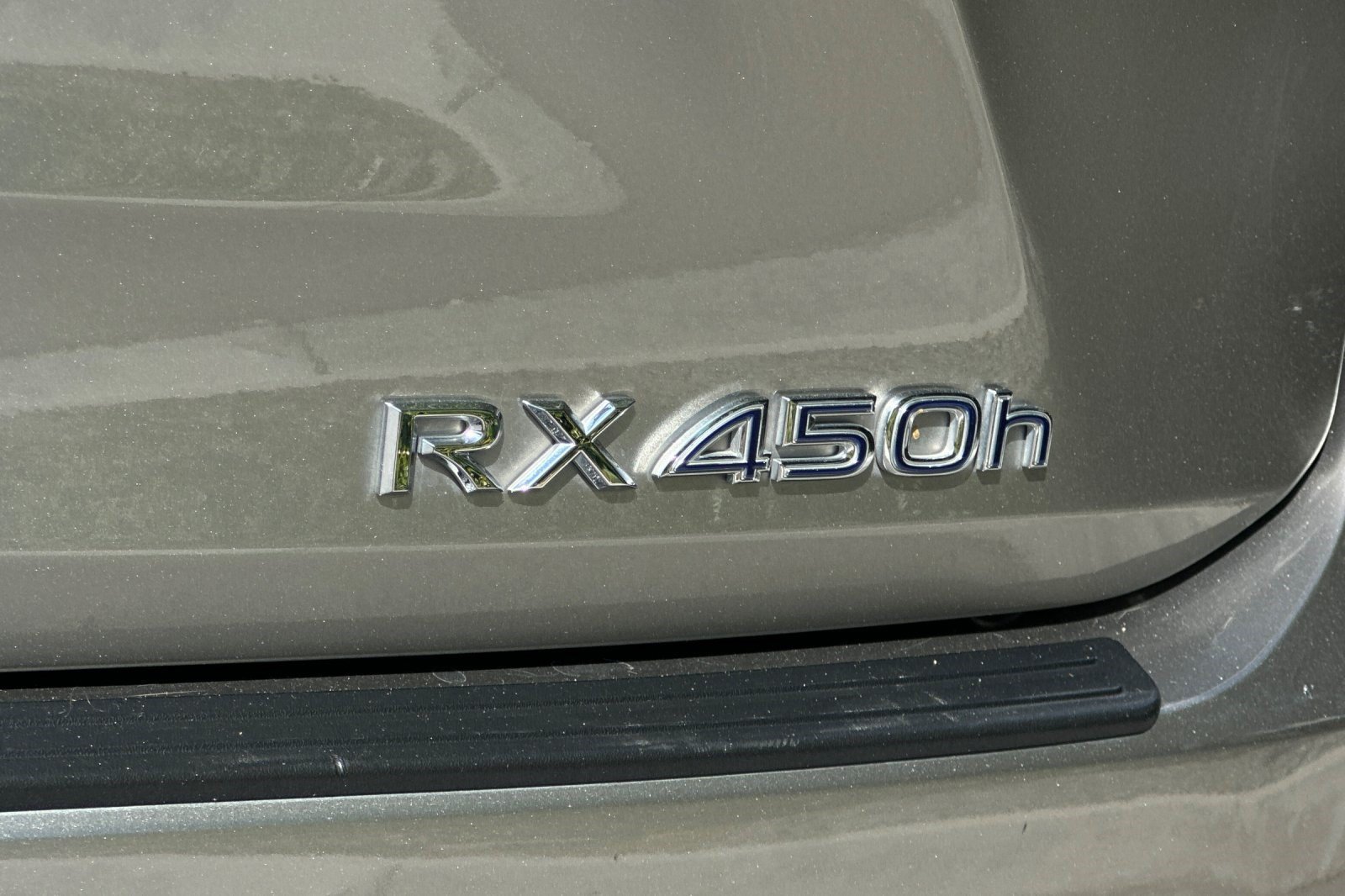 Certified 2022 Lexus RX 450h AWD w/ Premium Package image 30