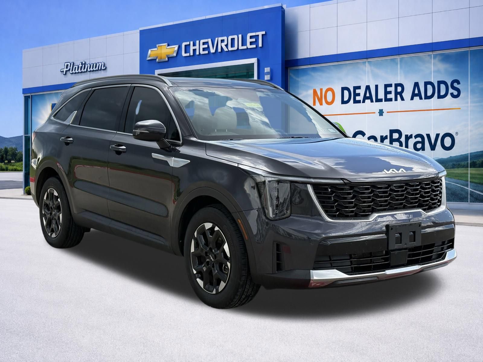 Used 2025 Kia Sorento S w/ Panoramic Sunroof Package FWD image 1
