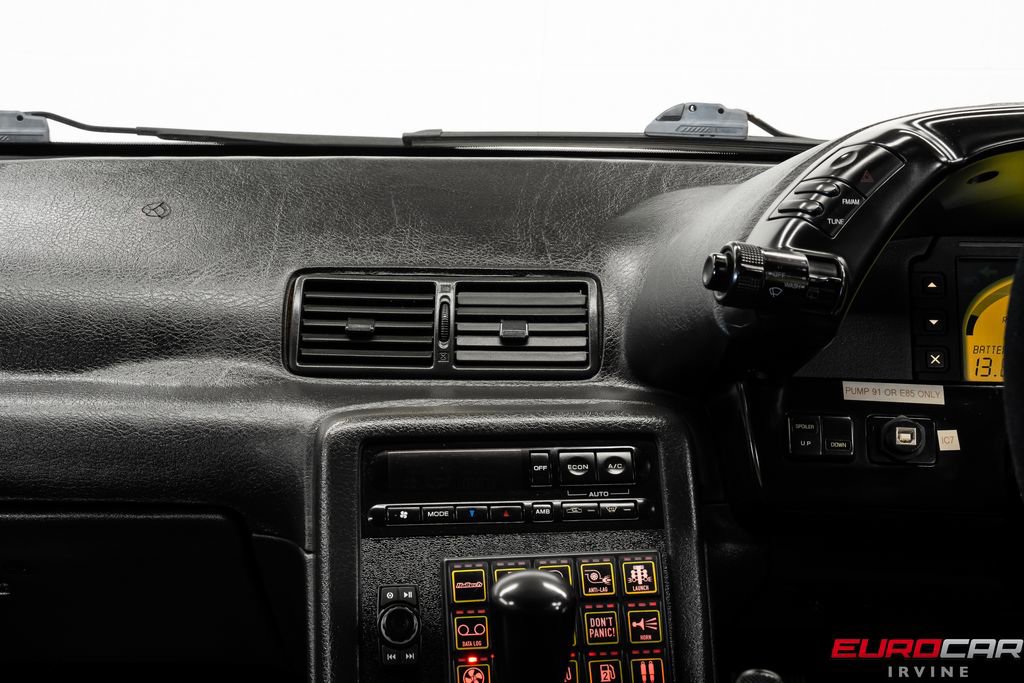 Used 1991 Nissan Other Nissan Models image 41