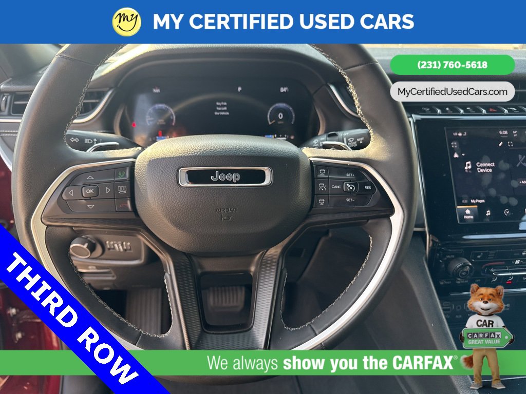 Used 2023 Jeep Grand Cherokee L Laredo image 16