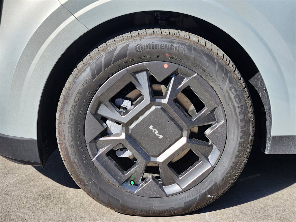 New 2026 Kia Carnival EX image 7