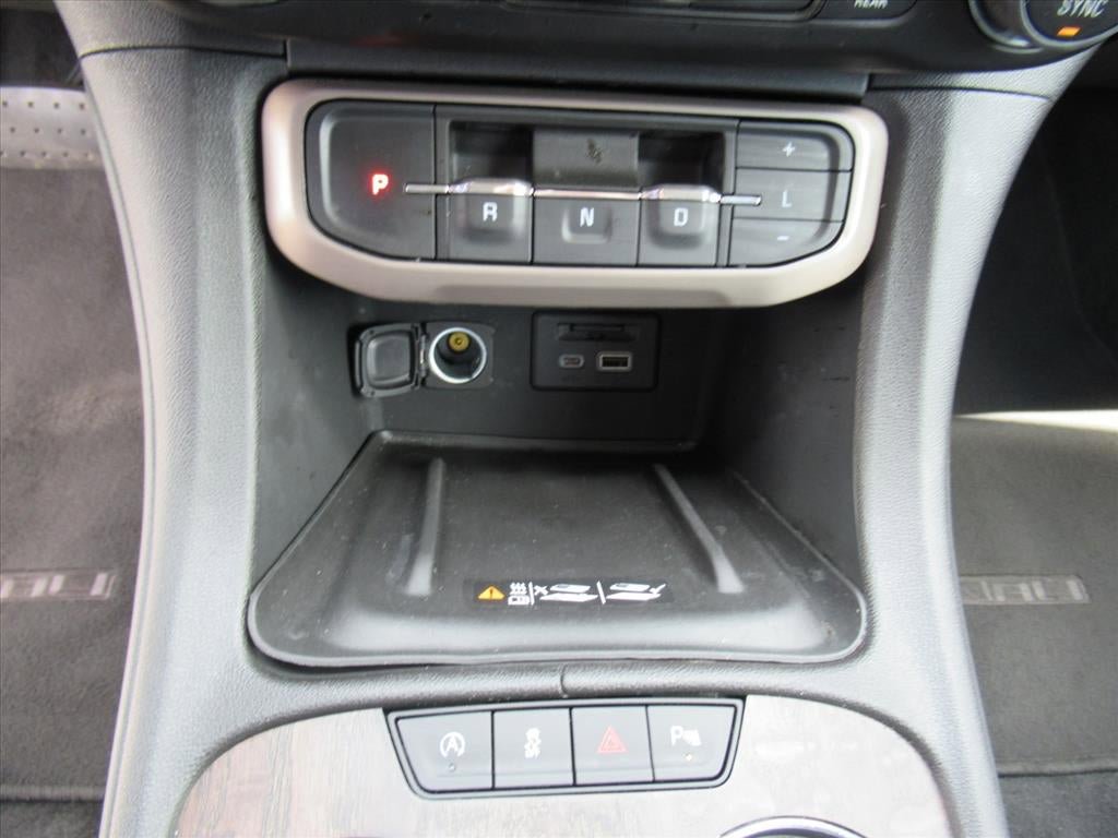 Used 2023 GMC Acadia Denali AWD/4WD image 20