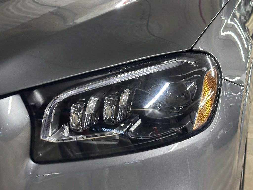 Used 2025 Mercedes-Benz GLS 450 4MATIC w/ AMG Line Exterior image 8