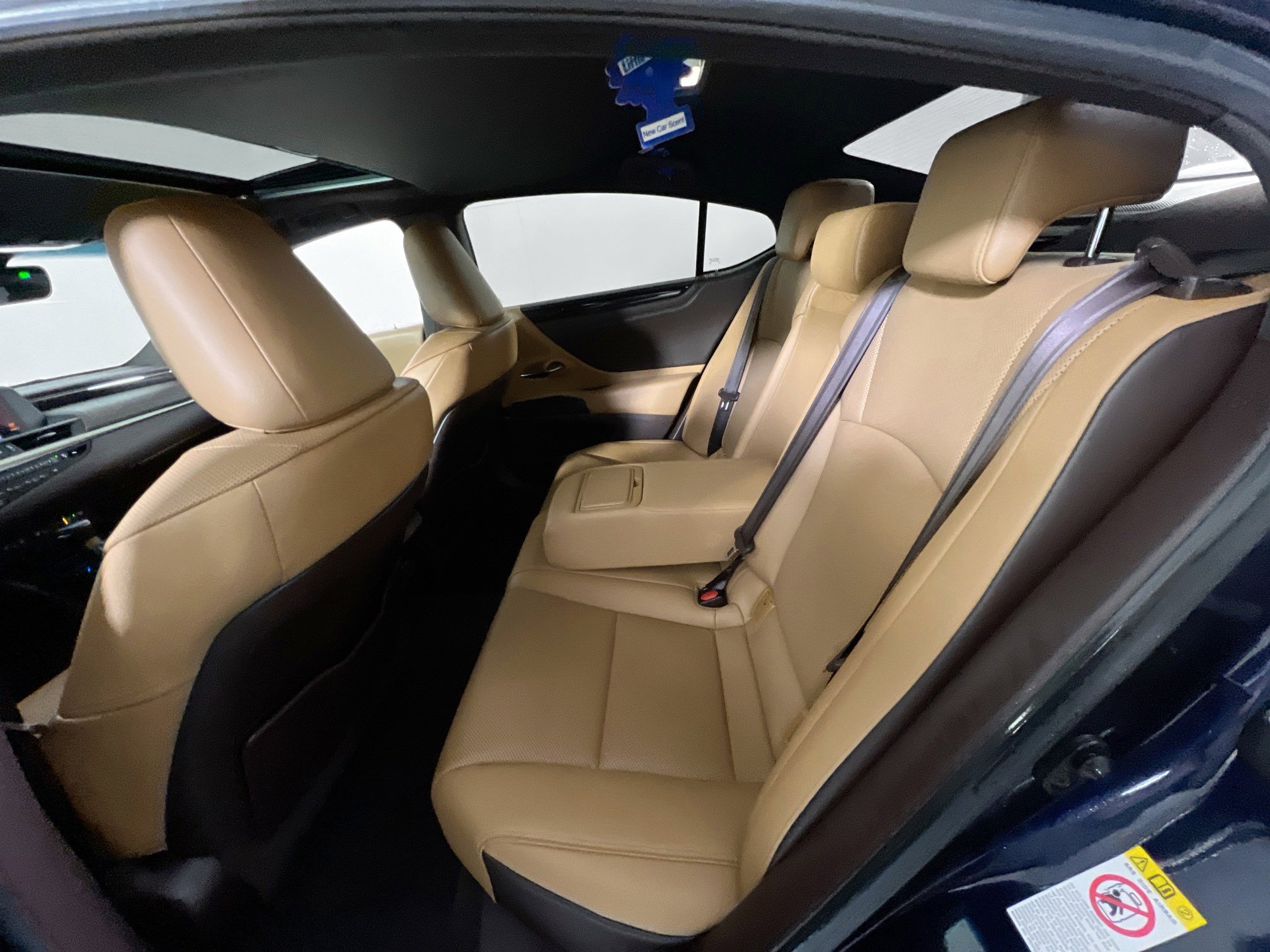 Used 2019 Lexus ES 350 w/ Premium Package image 24