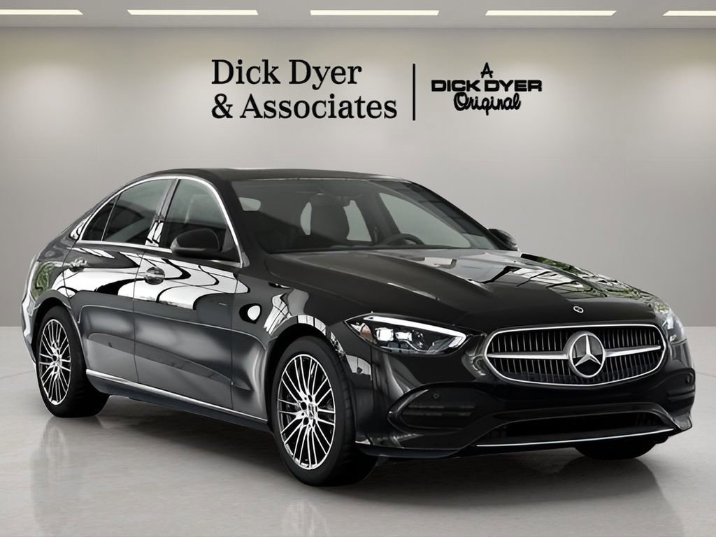 Used 2025 Mercedes-Benz C 300 Sedan image 5