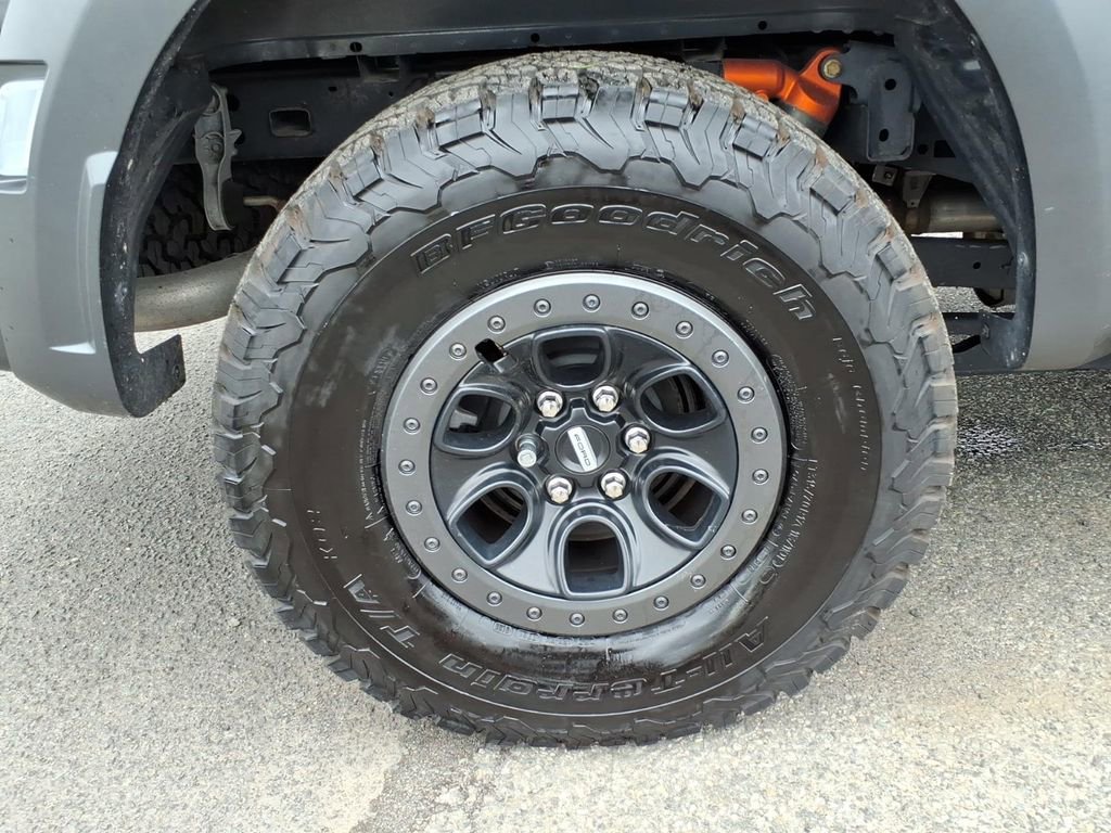 Certified 2023 Ford F150 Raptor w/ Raptor Carbon Fiber Package AWD/4WD image 7