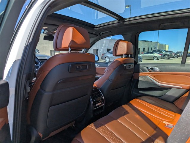 Used 2019 BMW X5 xDrive40i w/ M Sport Package image 6