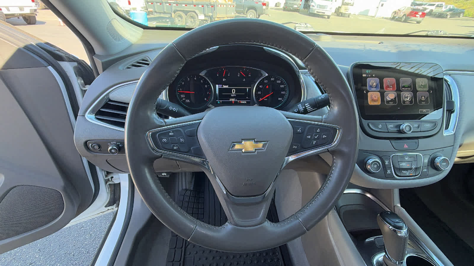 Used 2018 Chevrolet Malibu LT image 15