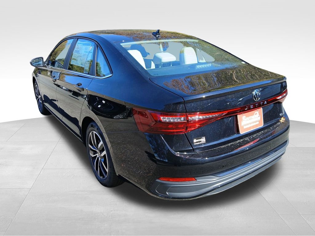 New 2026 Volkswagen Jetta SE image 3
