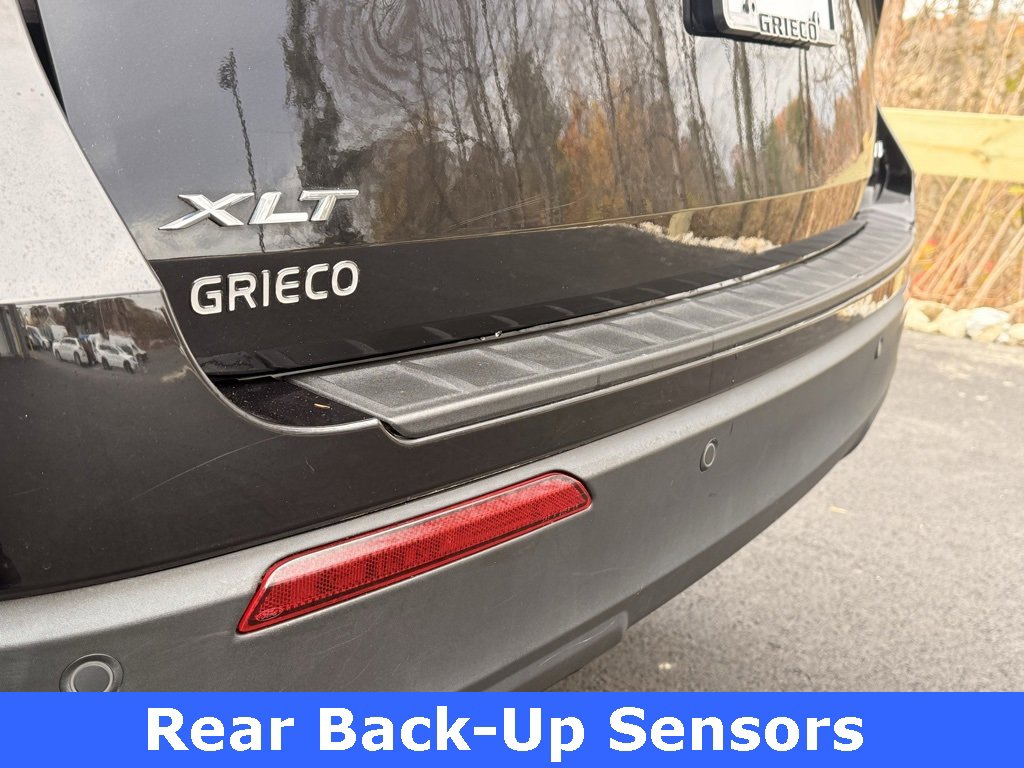 Used 2021 Ford Explorer XLT image 10