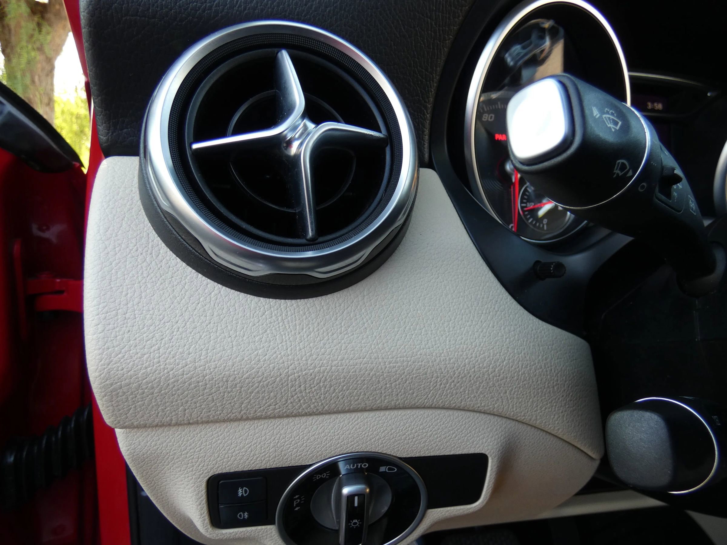 Used 2019 Mercedes-Benz GLA 250 image 70