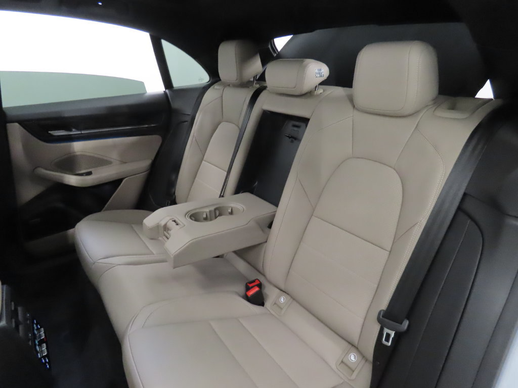 New 2026 Porsche Macan 4 Electric AWD/4WD image 43