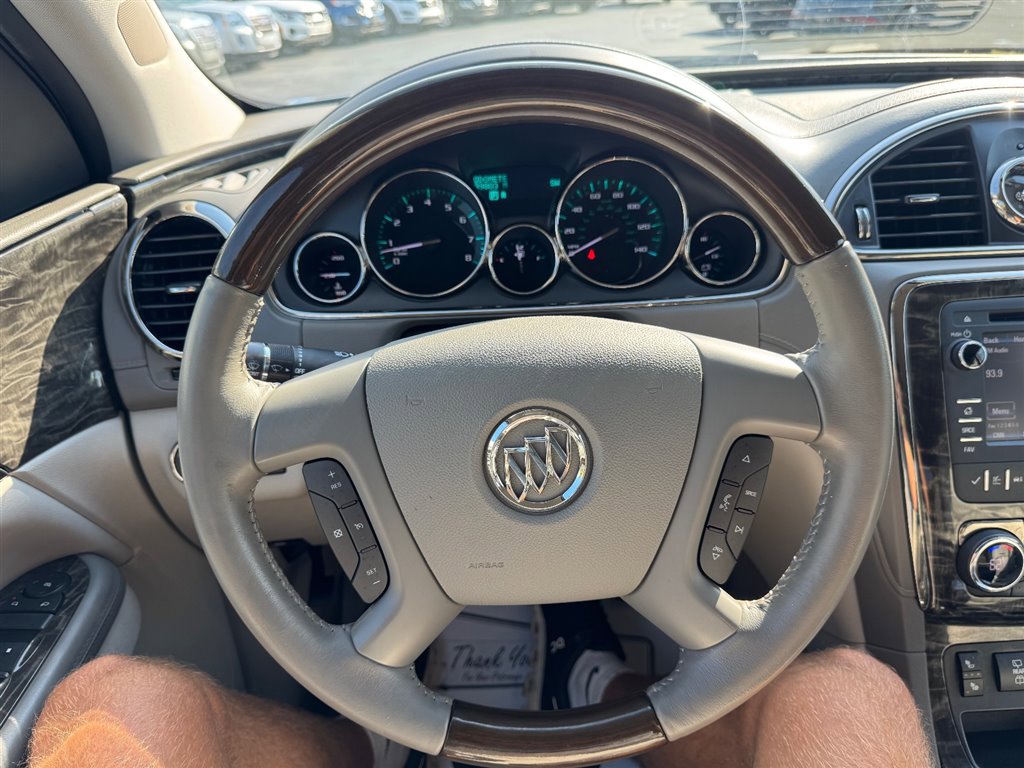 Used 2014 Buick Enclave Leather FWD image 11