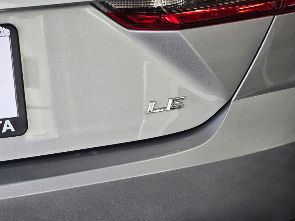 Used 2026 Toyota Camry LE image 14