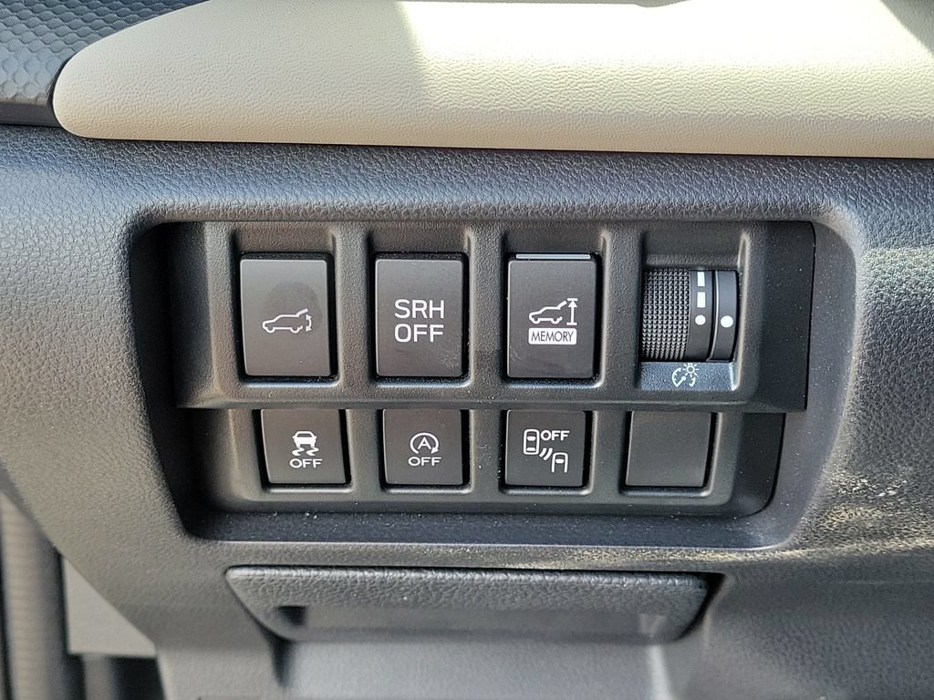 Certified 2023 Subaru Forester Limited w/ Popular Package #3 AWD/4WD image 36