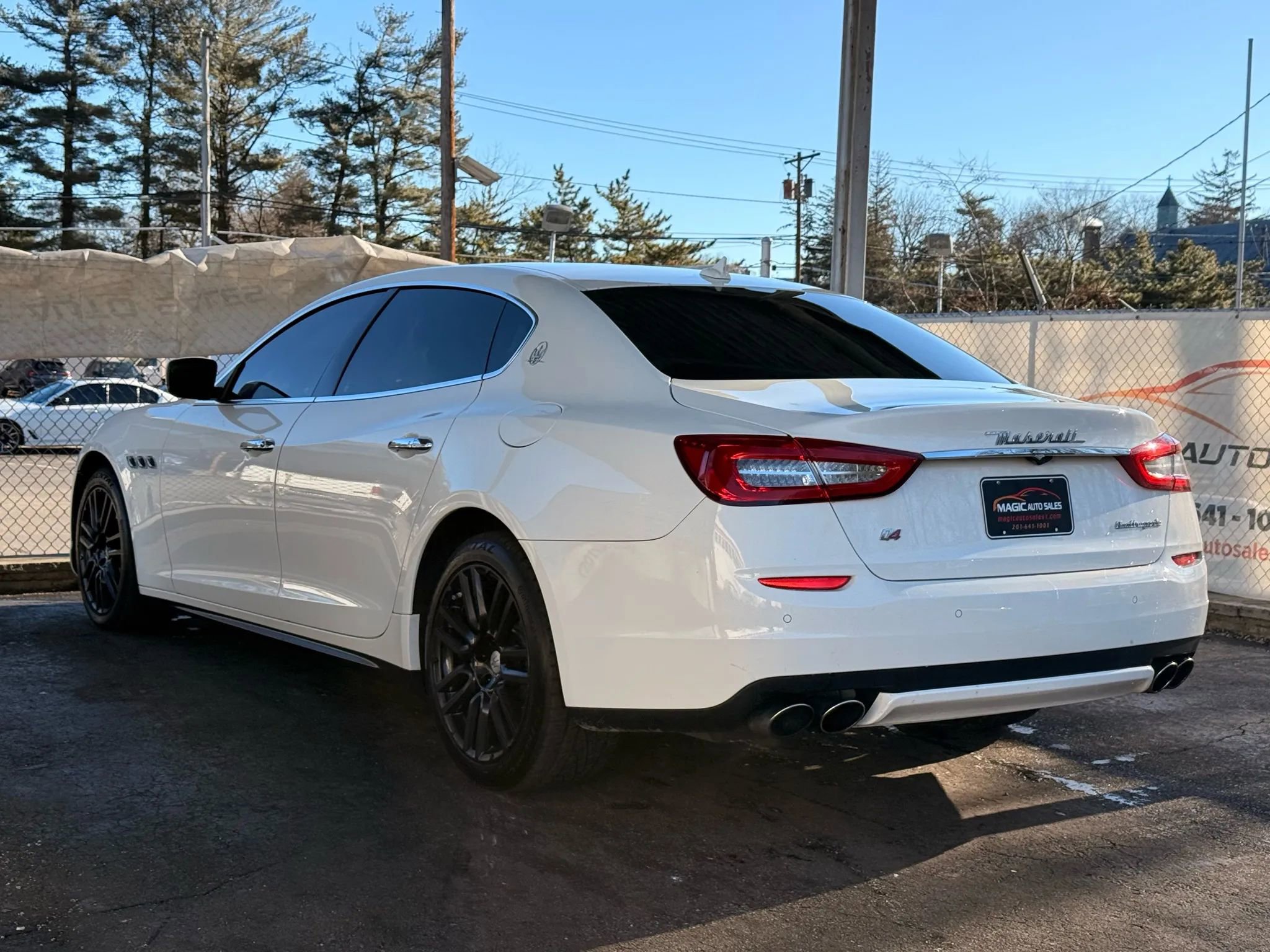 Used 2015 Maserati Quattroporte S Q4 image 9