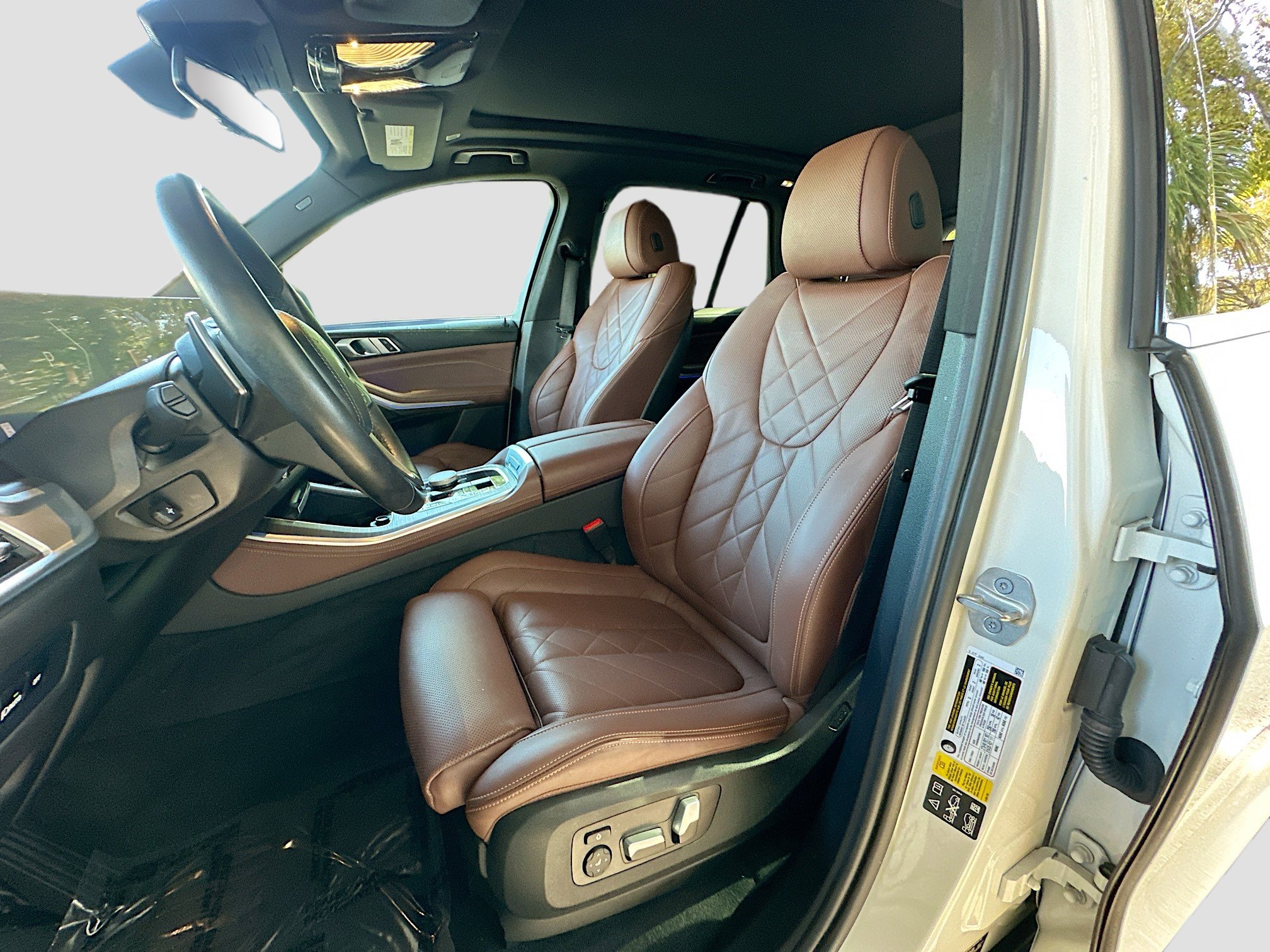 Certified 2024 BMW X5 xDrive40i w/ Parking Assistance Package image 19